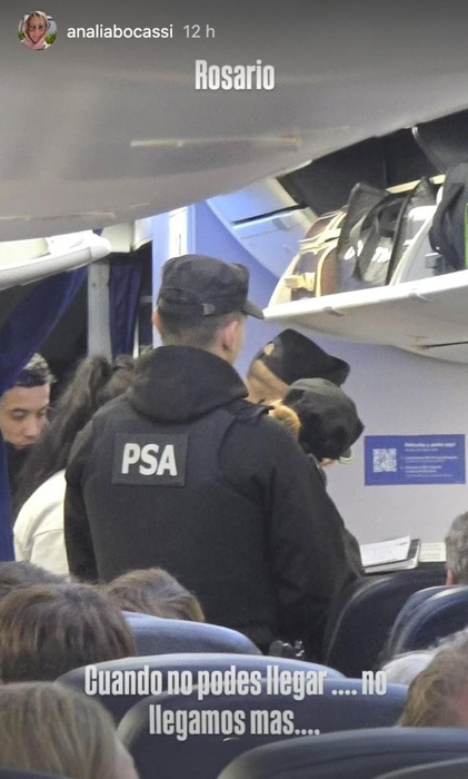 Detuvieron a una pareja por mantener relaciones sexuales en un avión que aterrizó en Rosario